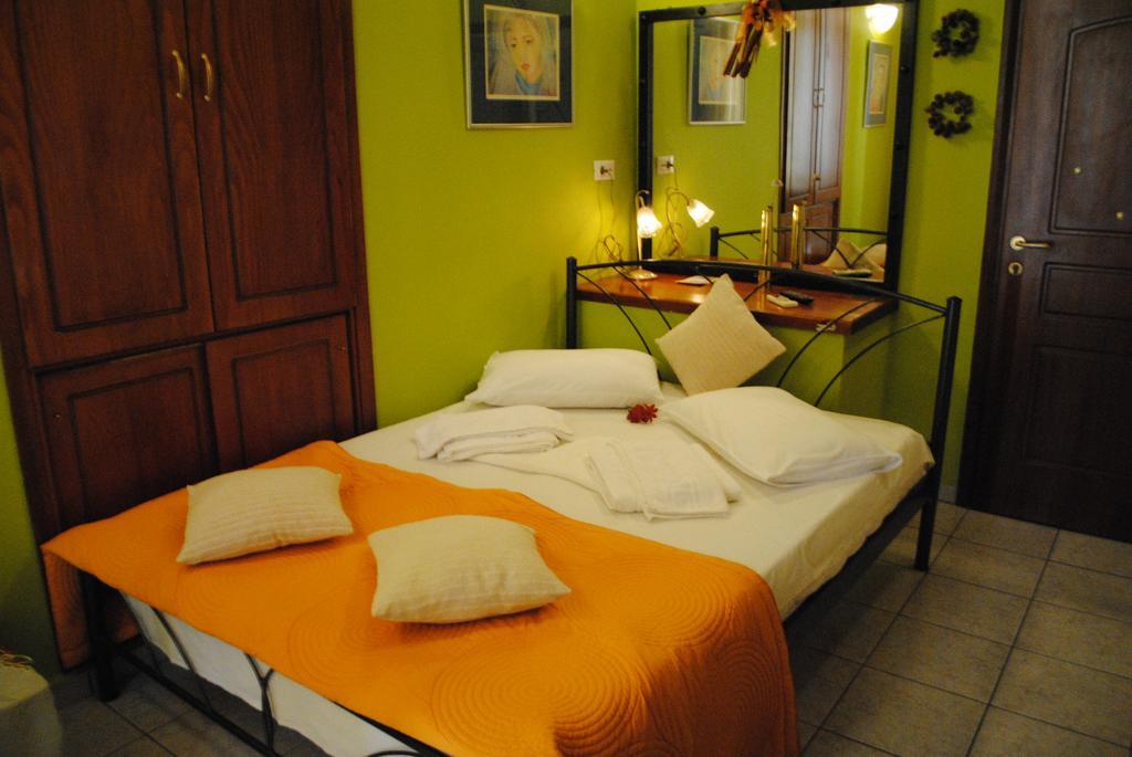 Traditional Idramon Hotel La Canea Habitación foto